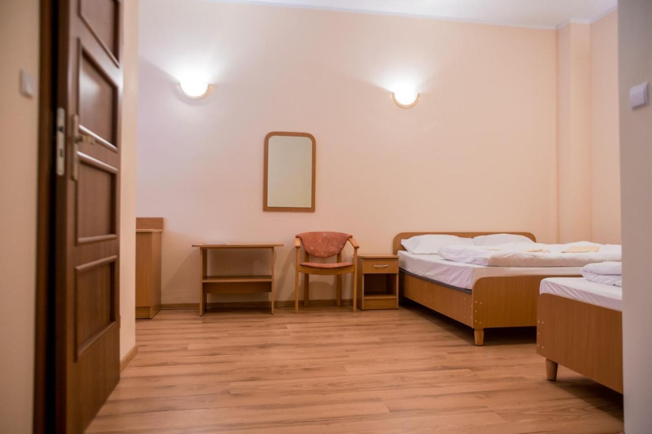 Podkowa Villa Police Luaran gambar
